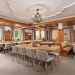 Hotel Erzherzog Johann Alpin Style Hotel - Adults Only