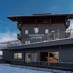 Erzherzog Johann Alpin Style - Adults Only Hotel