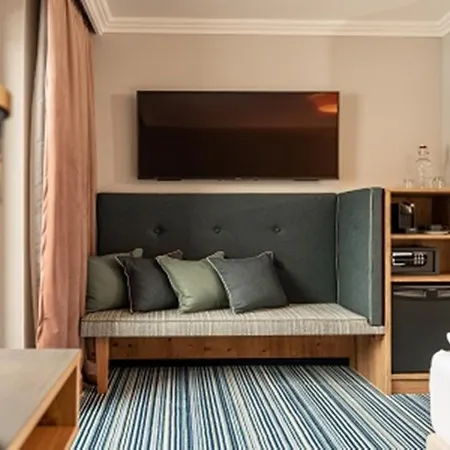 Erzherzog Johann Alpin Style - Adults Only Hotel