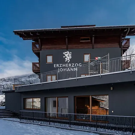 فندق Erzherzog Johann Alpin Style - Adults Only سخلادميخ