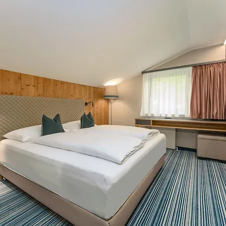 Erzherzog Johann Alpin Style - Adults Only Hotel 3*