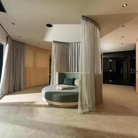 Erzherzog Johann Alpin Style - Adults Only Hotel