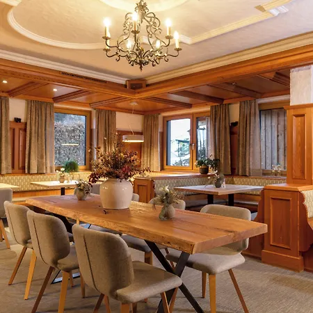 Hotel Erzherzog Johann Alpin Style - Adults Only