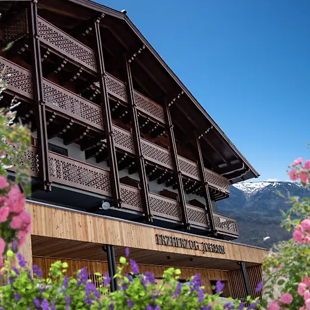 Erzherzog Johann Alpin Style - Adults Only Hotel