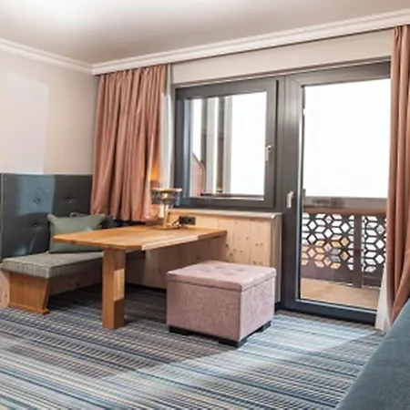 Erzherzog Johann Alpin Style Hotel - Adults Only 4*