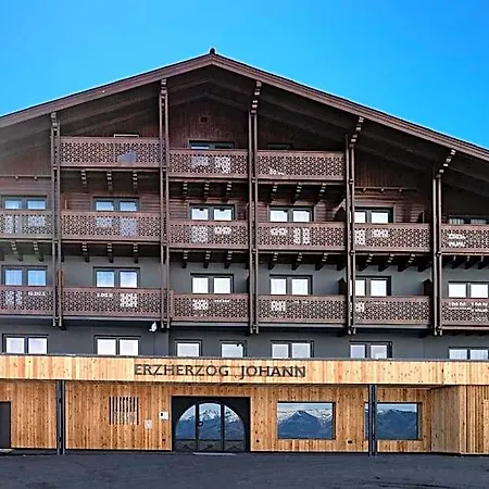 Erzherzog Johann Alpin Style Hotel - Adults Only 4*