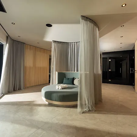 Erzherzog Johann Alpin Style - Adults Only Hotel